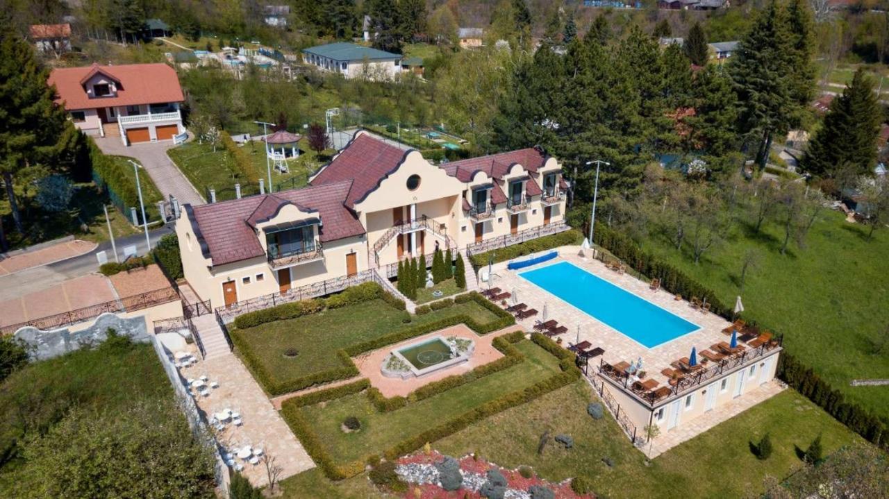 Suncani Breg Apartments Vrdnik Dış mekan fotoğraf
