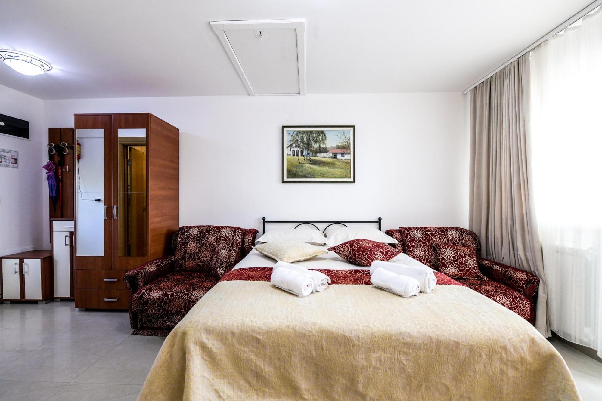 Suncani Breg Apartments Vrdnik Oda fotoğraf