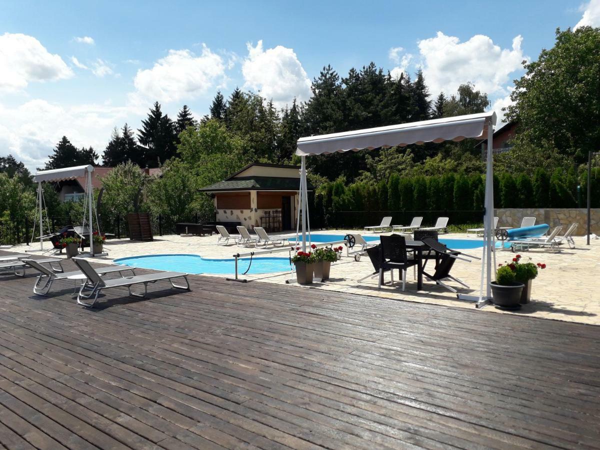 Suncani Breg Apartments Vrdnik Dış mekan fotoğraf